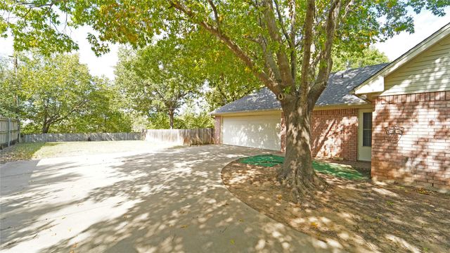 306 Cherry Street, Weatherford, TX 76086