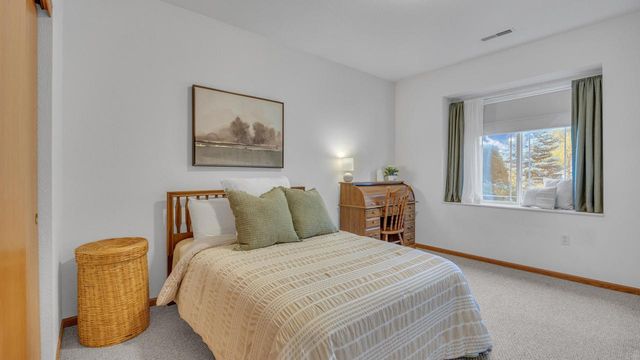 4039 Hazelnut COURT, Sheboygan, WI 53081