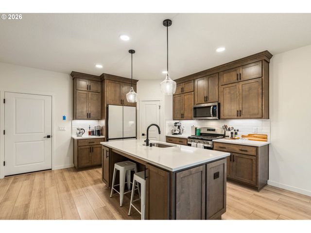 731 Se 36TH St, Battle Ground, WA 98604