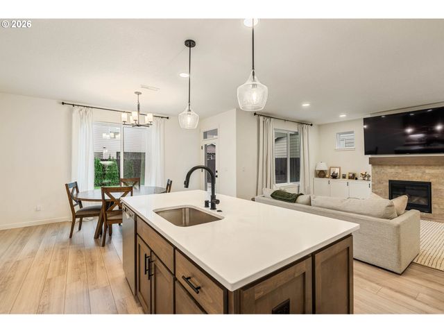 731 Se 36TH St, Battle Ground, WA 98604