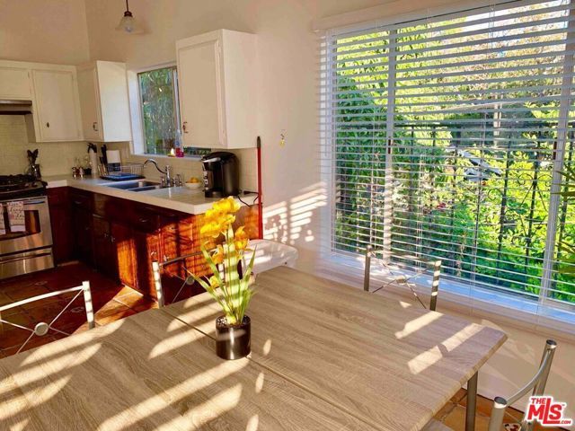 1152 N Ogden Drive, West Hollywood, CA 90046