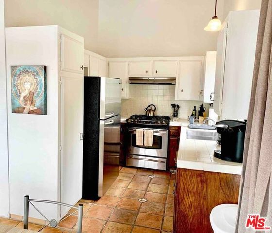 1152 N Ogden Drive, West Hollywood, CA 90046