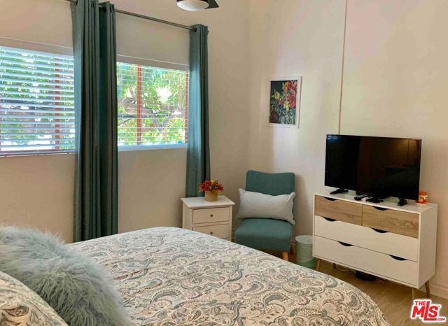 1152 N Ogden Drive, West Hollywood, CA 90046