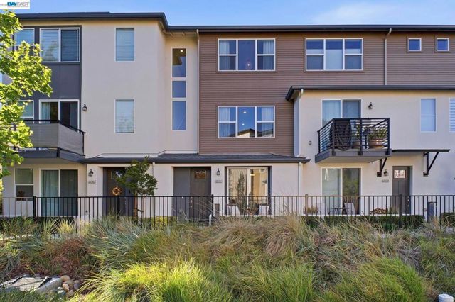 29741 Hansen, Hayward, CA 94544