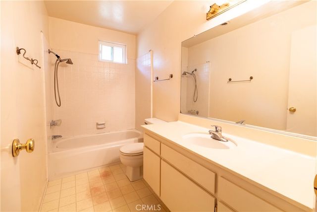 1809 Armour Lane 3, Redondo Beach, CA 90278