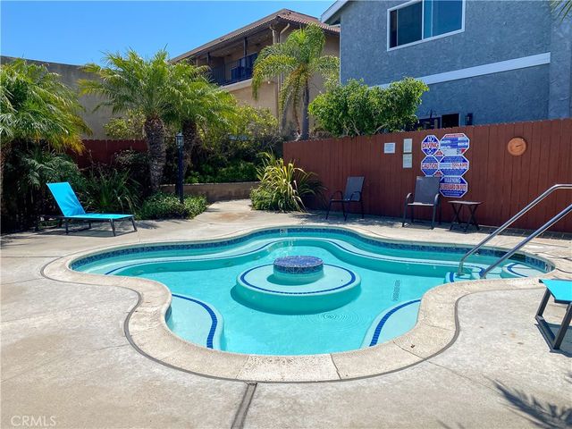 1809 Armour Lane 3, Redondo Beach, CA 90278