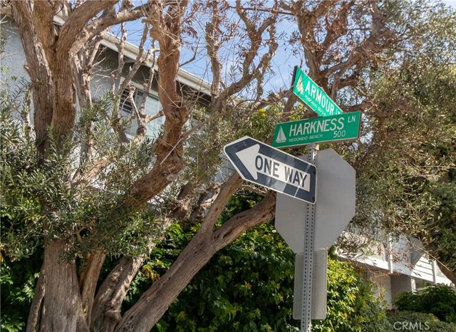 1809 Armour Lane 3, Redondo Beach, CA 90278