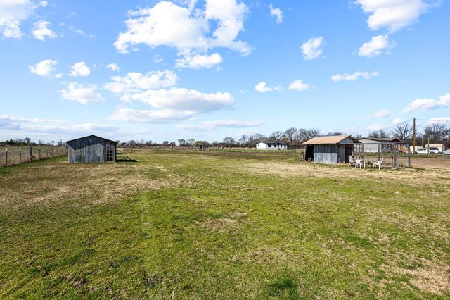 385 Rs County Road 3374, Alba, TX 75410