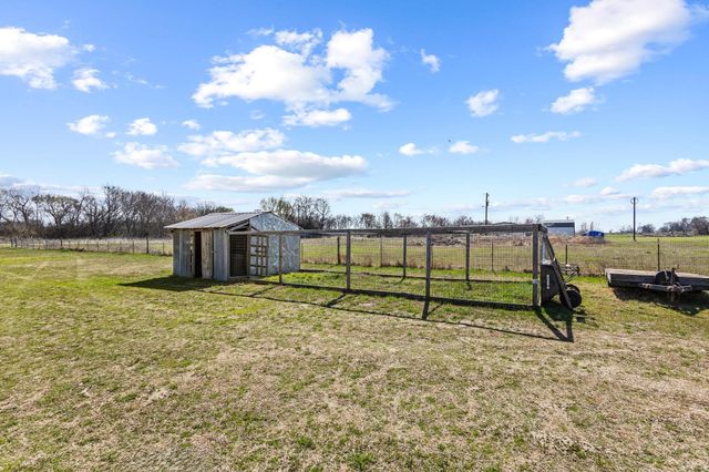 385 Rs County Road 3374, Alba, TX 75410