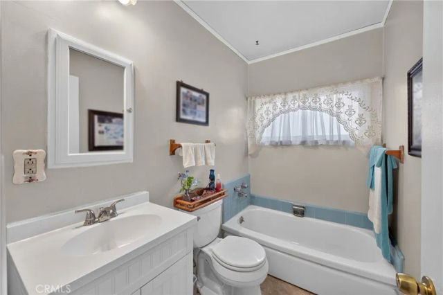 10928 Jamie, Pacoima, CA 91331