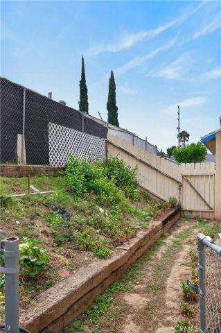 10928 Jamie, Pacoima, CA 91331