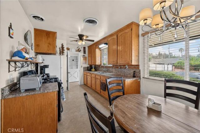 10928 Jamie, Pacoima, CA 91331