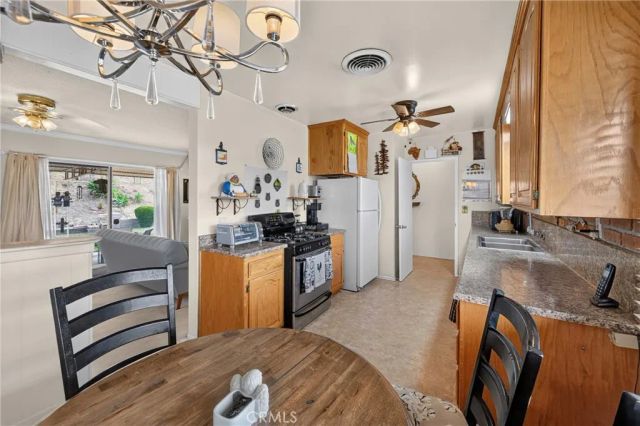 10928 Jamie, Pacoima, CA 91331