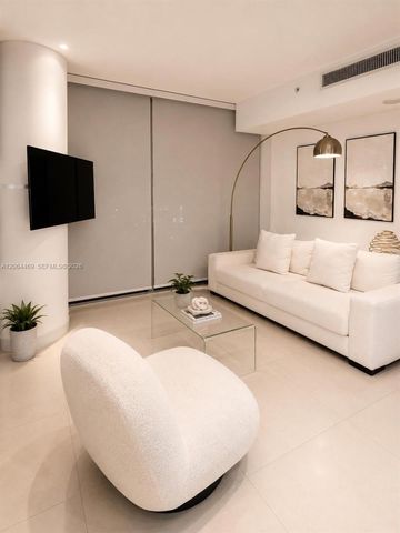 92 SW 3rd Street 1210, Miami, FL 33130