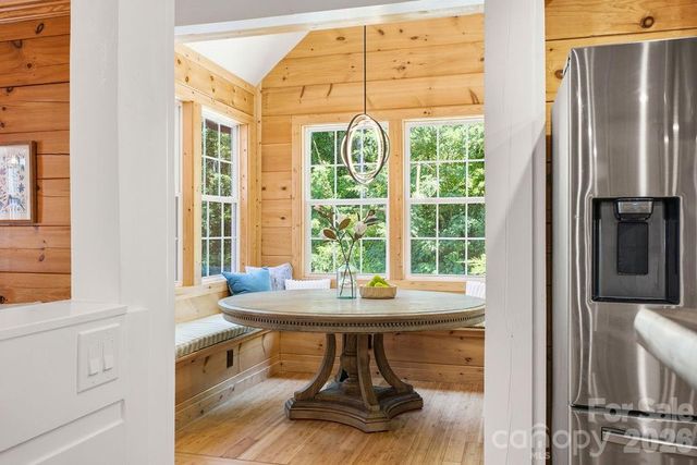 17 Northside Drive, Asheville, NC 28804