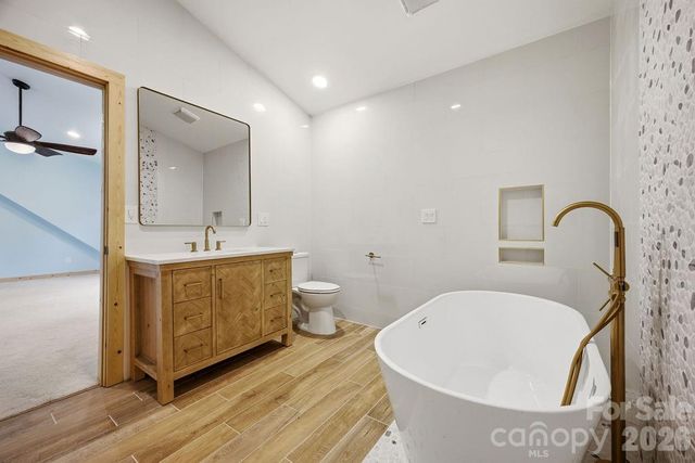 17 Northside Drive, Asheville, NC 28804