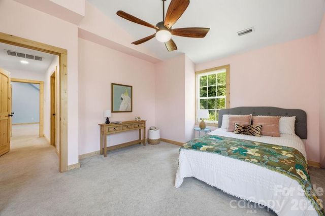 17 Northside Drive, Asheville, NC 28804