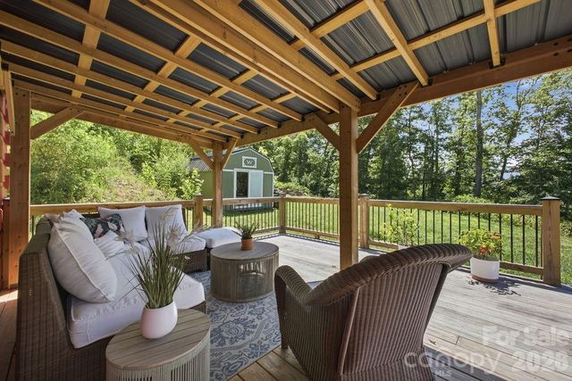 17 Northside Drive, Asheville, NC 28804
