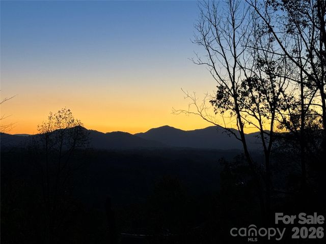 17 Northside Drive, Asheville, NC 28804