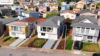 391 Imperial Dr, Pacifica, CA 94044