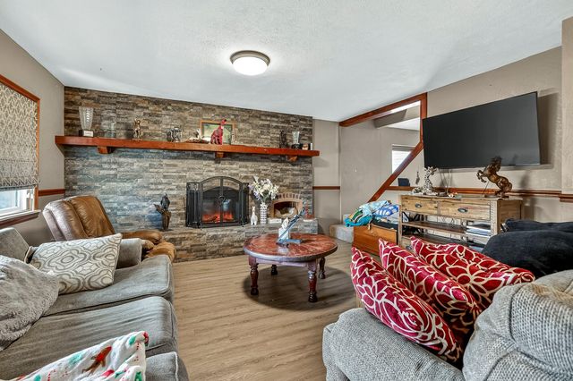 3735 Meyers Hollow Road, Marshfield, MO 65706