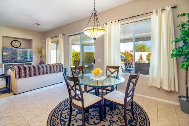 75760 W Heritage, Palm Desert, CA 92211