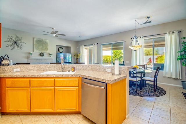 75760 W Heritage, Palm Desert, CA 92211