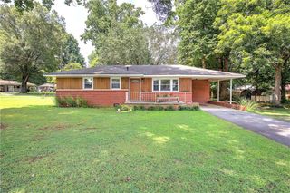 7 West Drive, Cartersville, GA 30120