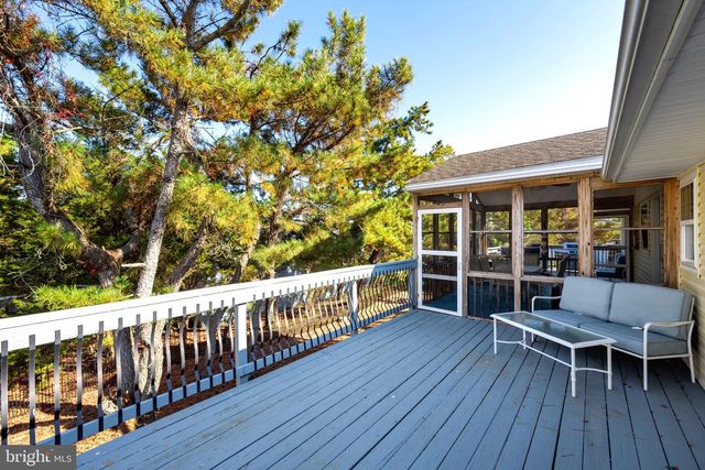 10 FLORIDA AVE, Milton, DE 19968