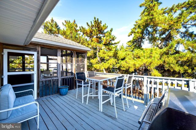 10 FLORIDA AVE, Milton, DE 19968