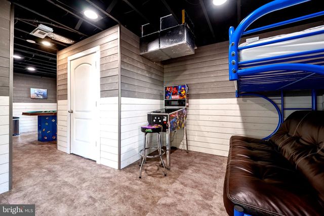 10 FLORIDA AVE, Milton, DE 19968