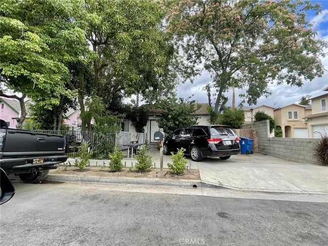 15741 Wyandotte, Van Nuys, CA 91406