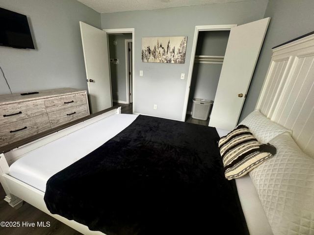 200 Rollins Drive 51, Greenville, NC 27834