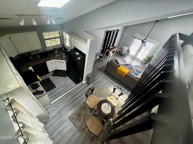 200 Rollins Drive 51, Greenville, NC 27834