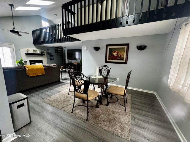 200 Rollins Drive 51, Greenville, NC 27834
