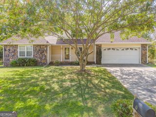 7 Eden Drive NW, Rome, GA 30165