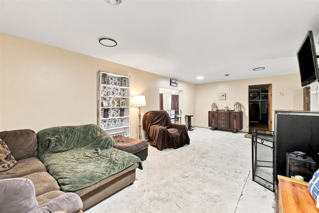 13659 Krauskopf Road, Sparta, MI 49345