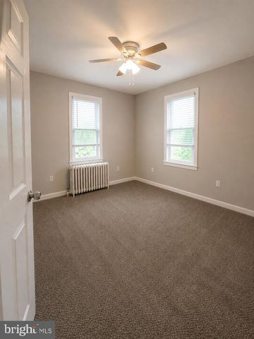 218 MADISON AVE, Laurel Springs, NJ 08021