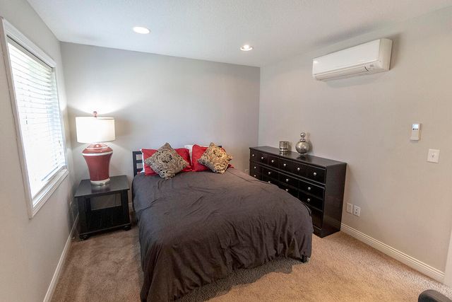 1415 PARIS RD A, Columbia, MO 65201