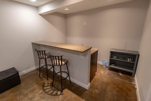 1415 PARIS RD A, Columbia, MO 65201