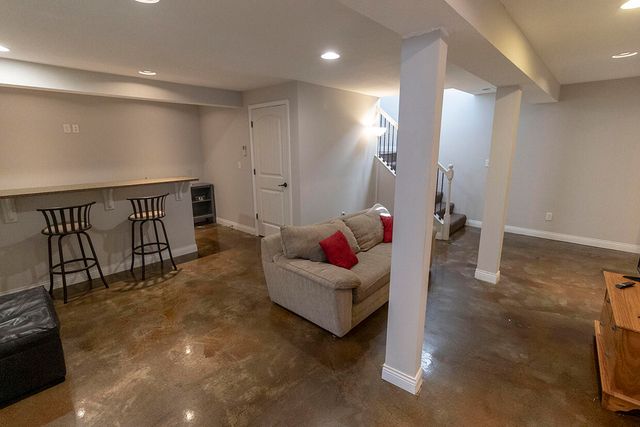 1415 PARIS RD A, Columbia, MO 65201