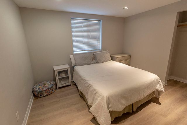 1415 PARIS RD A, Columbia, MO 65201