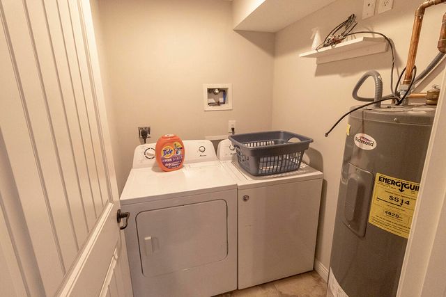 1415 PARIS RD A, Columbia, MO 65201