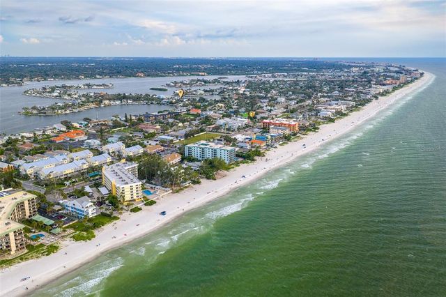 417 20TH AVENUE, Indian Rocks Beach, FL 33785