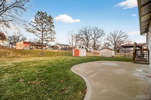 1881 San Pedro Lane, Fenton, MO 63026