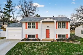 1881 San Pedro Lane, Fenton, MO 63026