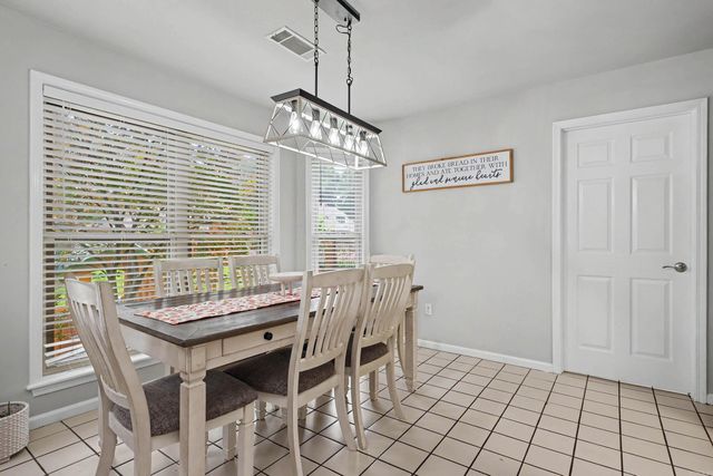 8 JONATHAN Drive, Conway, AR 72032