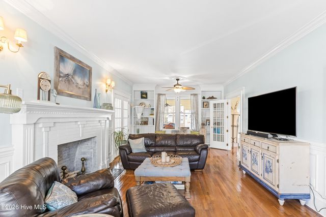 410 S 5th Avenue, Wilmington, NC 28401