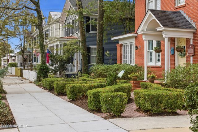 410 S 5th Avenue, Wilmington, NC 28401