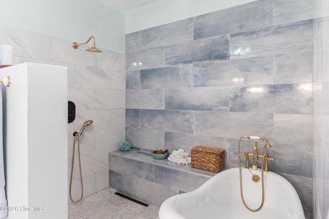 410 S 5th Avenue, Wilmington, NC 28401